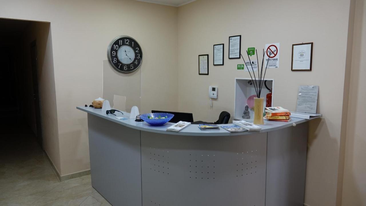 Cairoli Exclusive Rooms & Suite Brindisi Dış mekan fotoğraf