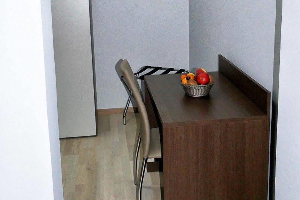 Cairoli Exclusive Rooms & Suite Brindisi Dış mekan fotoğraf