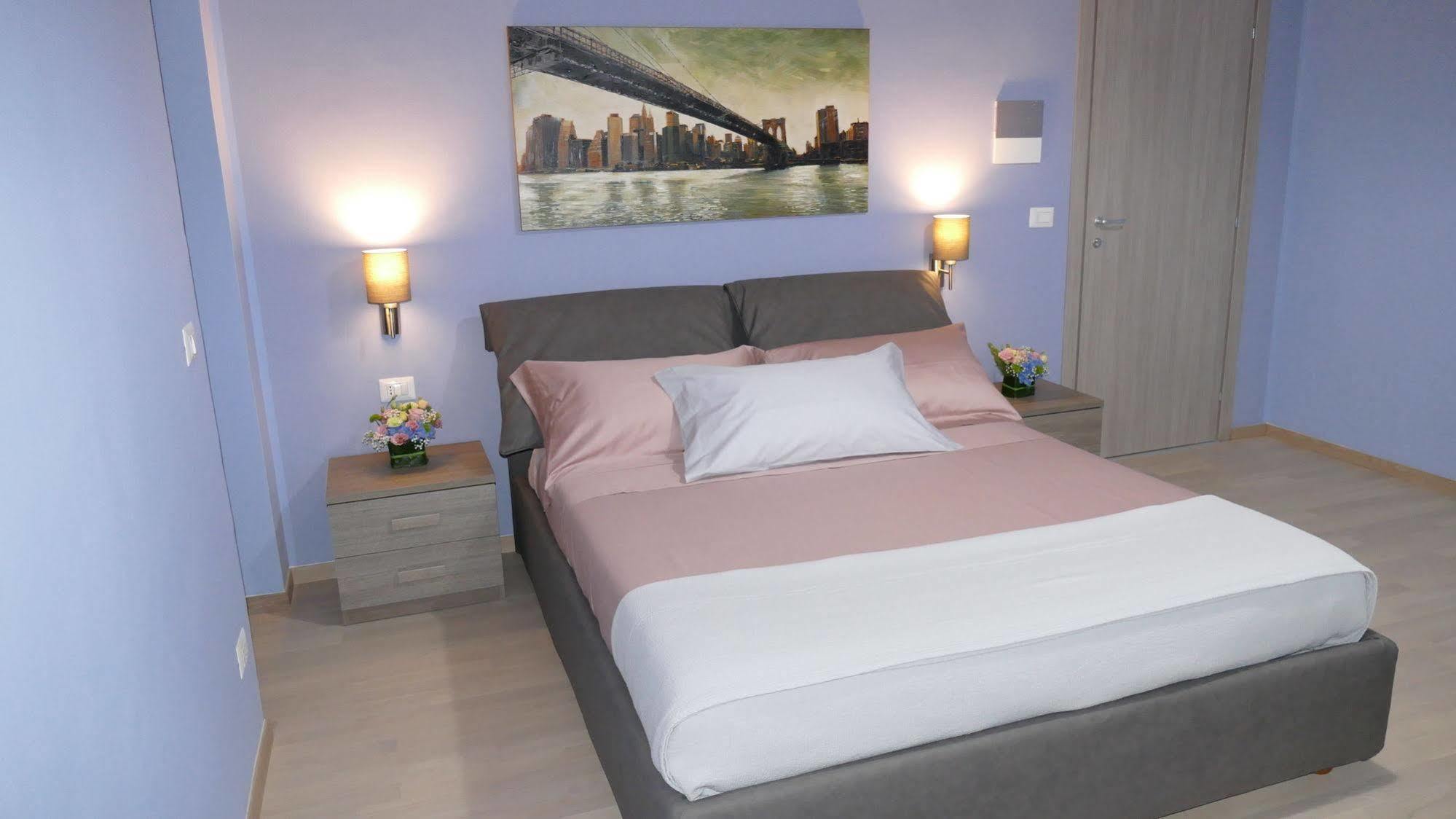 Cairoli Exclusive Rooms & Suite Brindisi Dış mekan fotoğraf