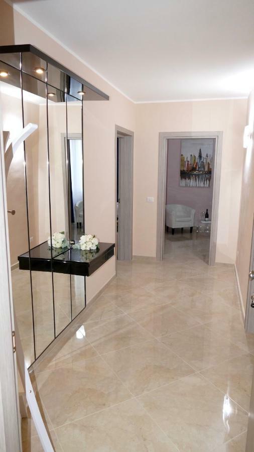 Cairoli Exclusive Rooms & Suite Brindisi Dış mekan fotoğraf
